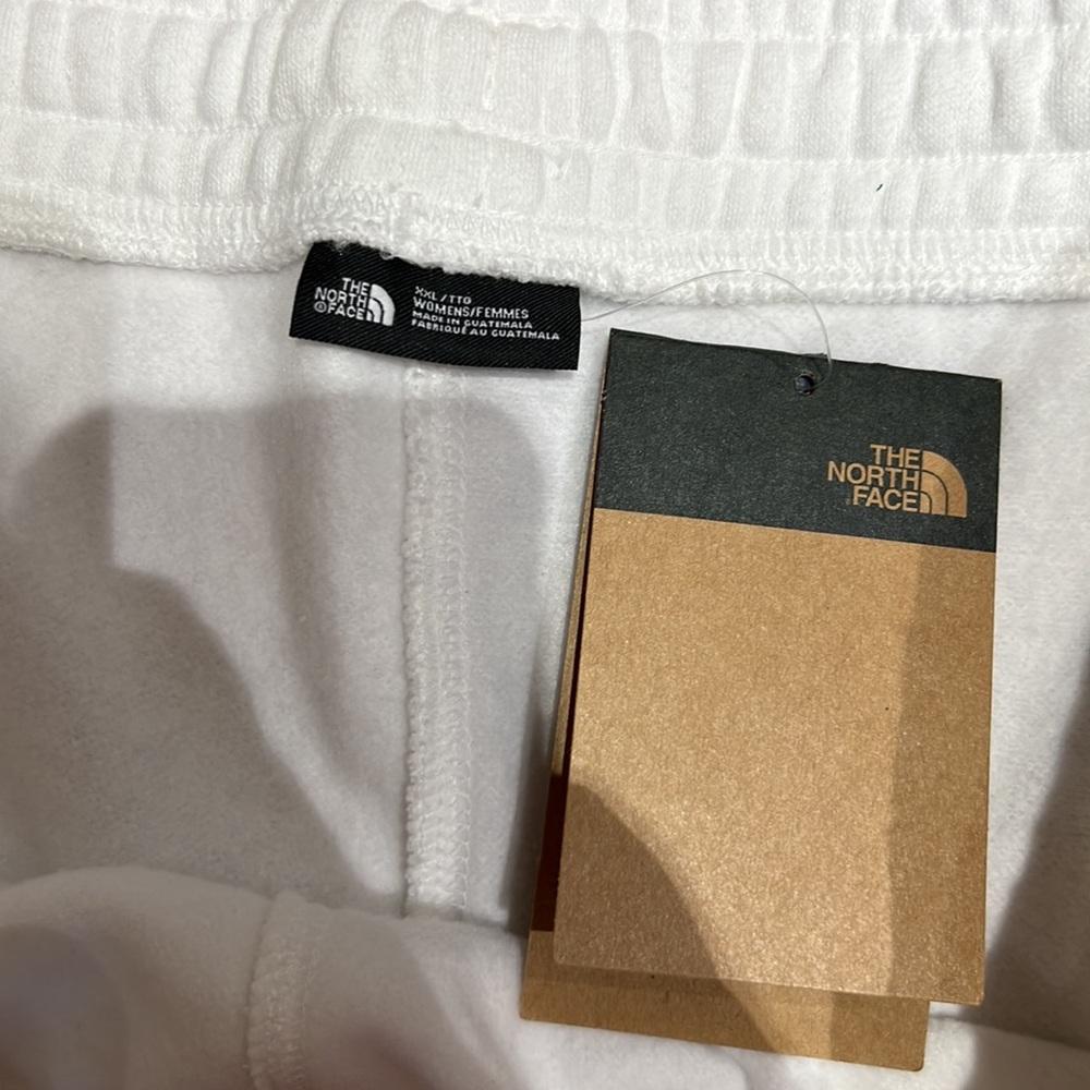 The North Face half dome white fleece jogger sweatpants NWT ⛄️🍂 - Picture 6 of 9